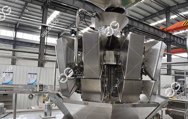 multi head weighing packaging machine